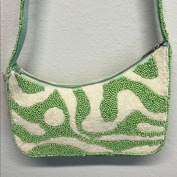 Made In India | Beaded Shoulder Bag 💚 - Picture 2 of 8